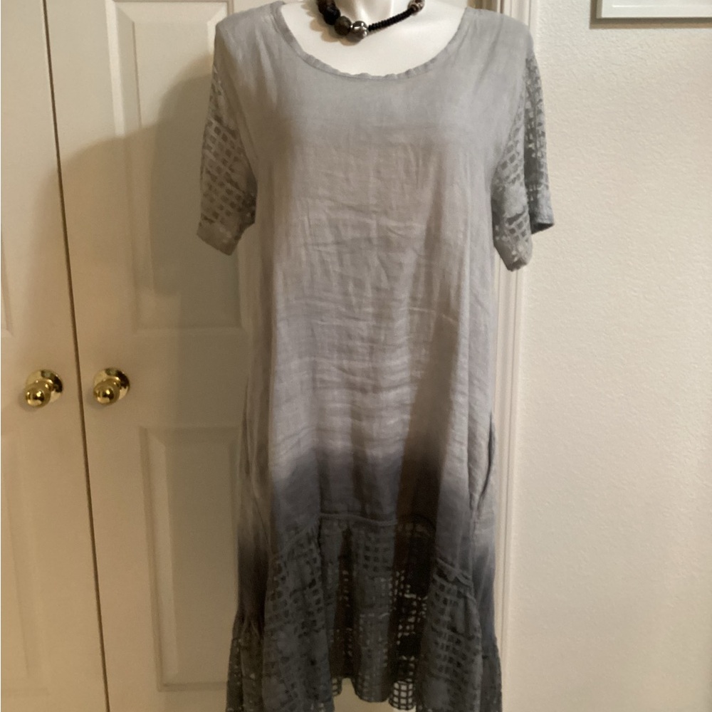 Chic Gray Ombre Dress with Lace Detail